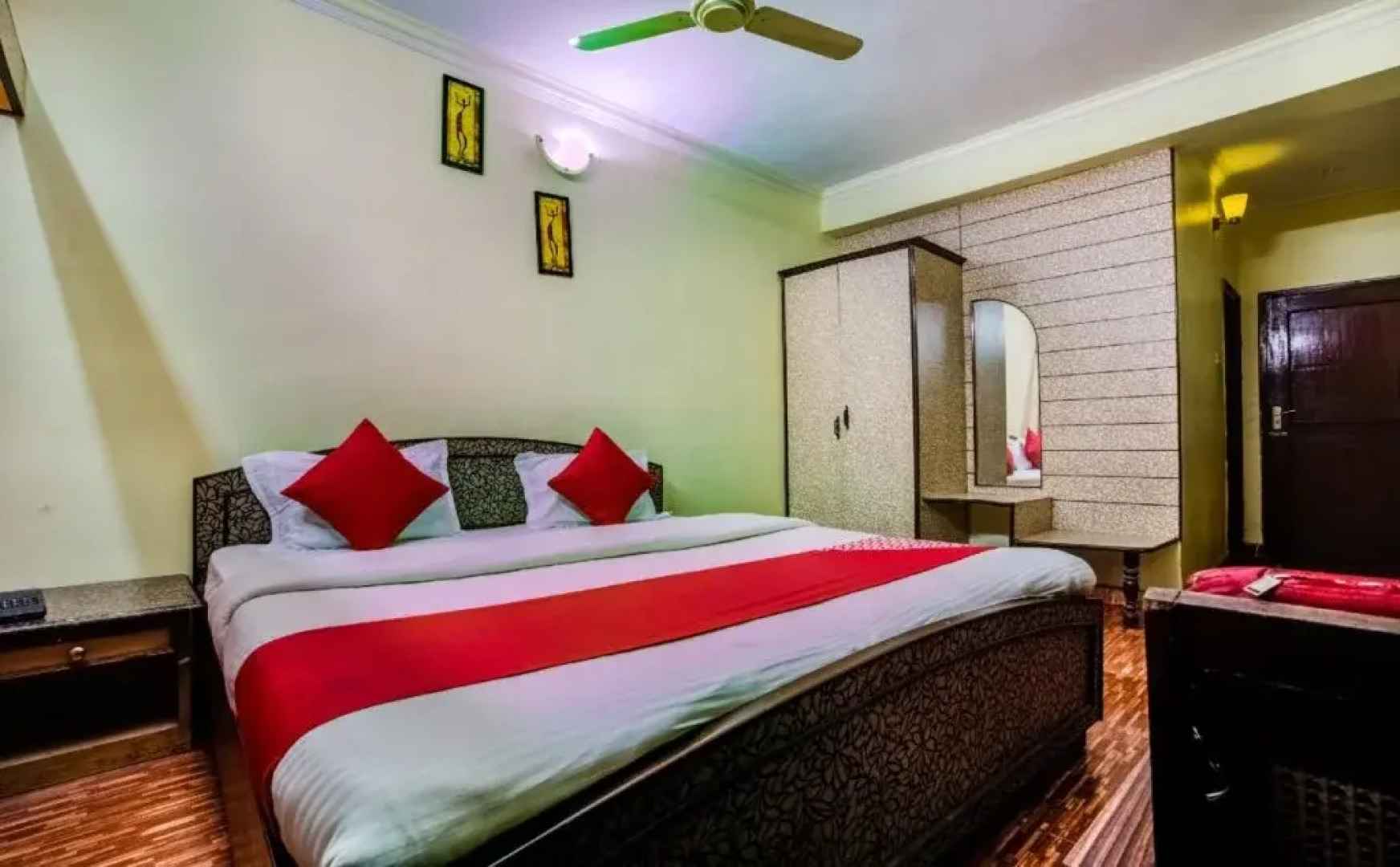 Hotel Hilltop By OYO Rooms