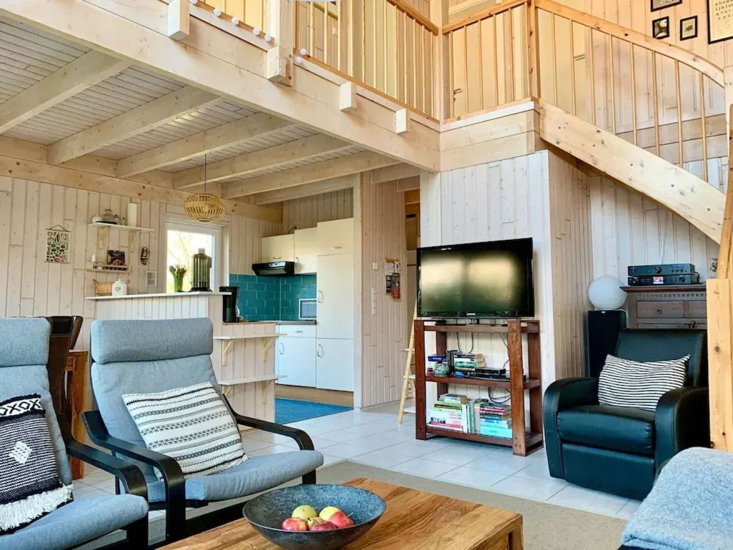 Lovely Holiday Home in Dummer Near Lake