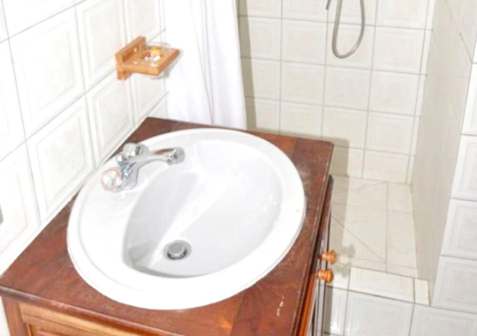 Studio In Le Francois With Wonderful Mountain View Enclosed Garden And Wifi