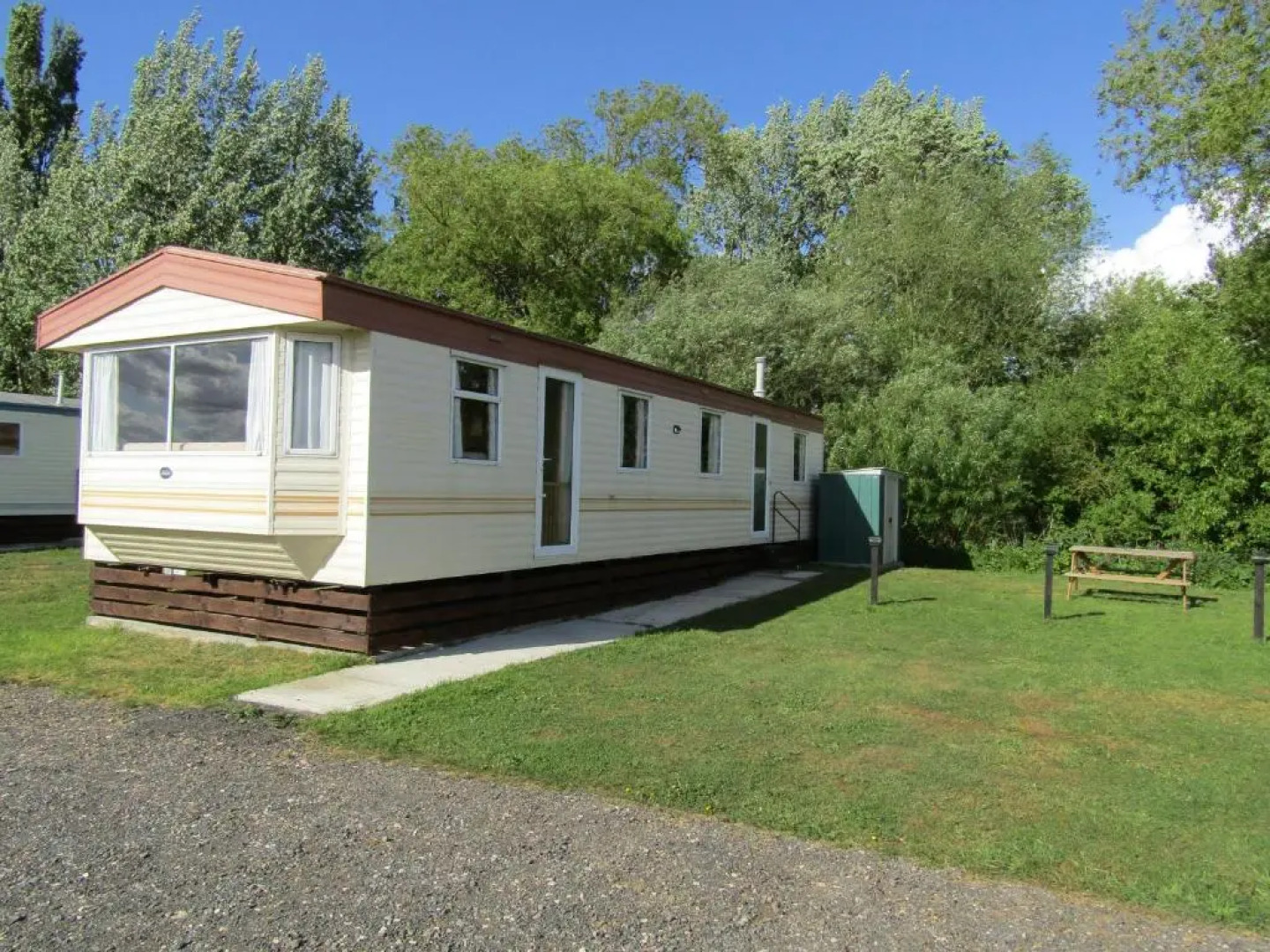 Fenlake holiday accommodation