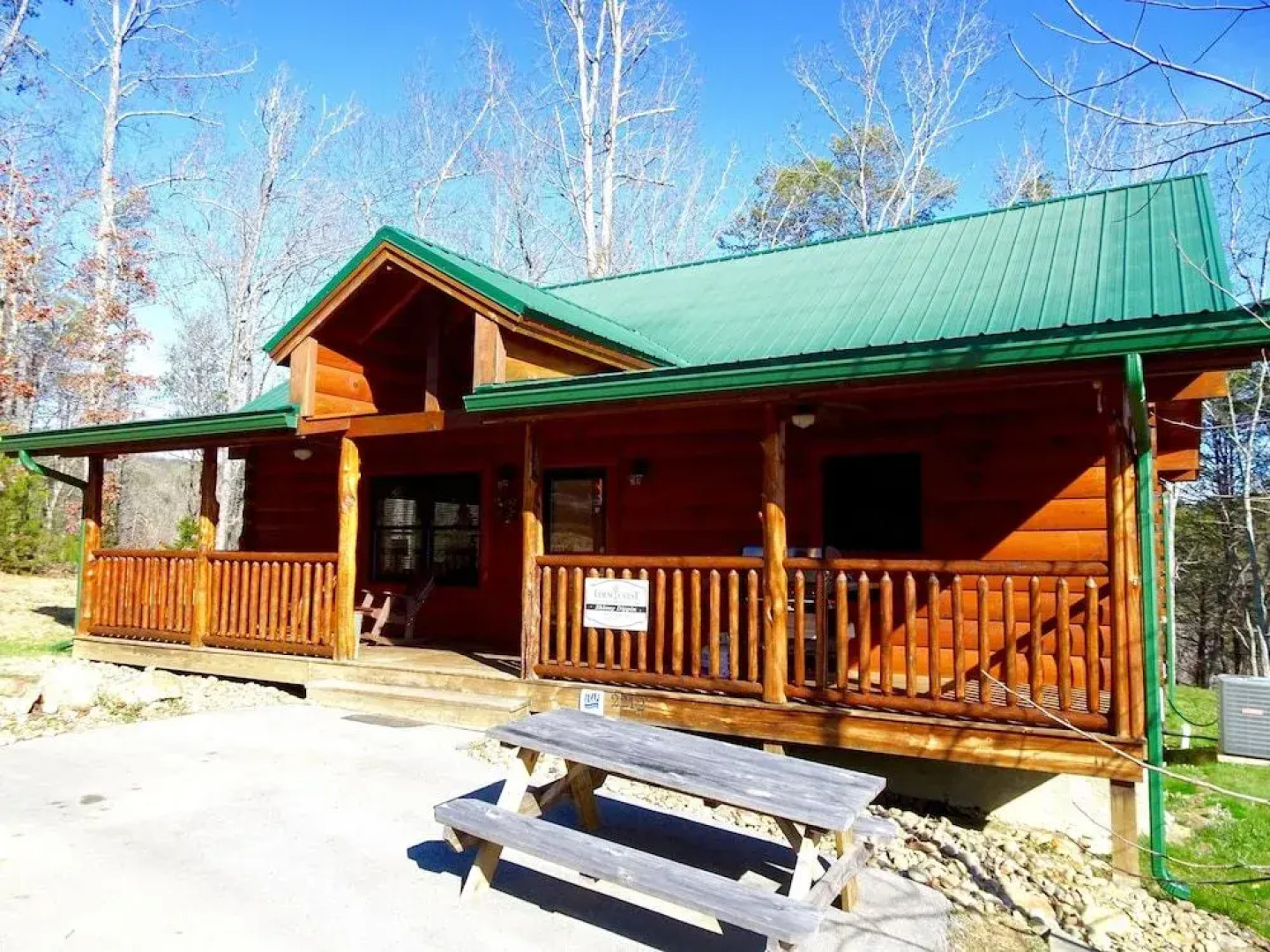 Skinny Dippin - One Bedroom Cabin