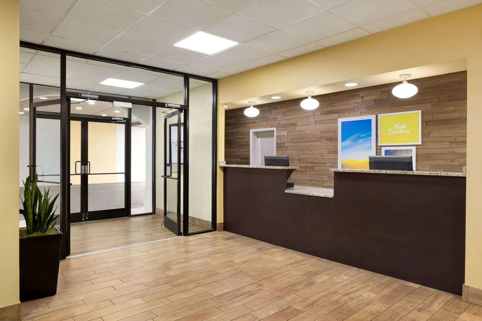 Days Inn - Rivergate