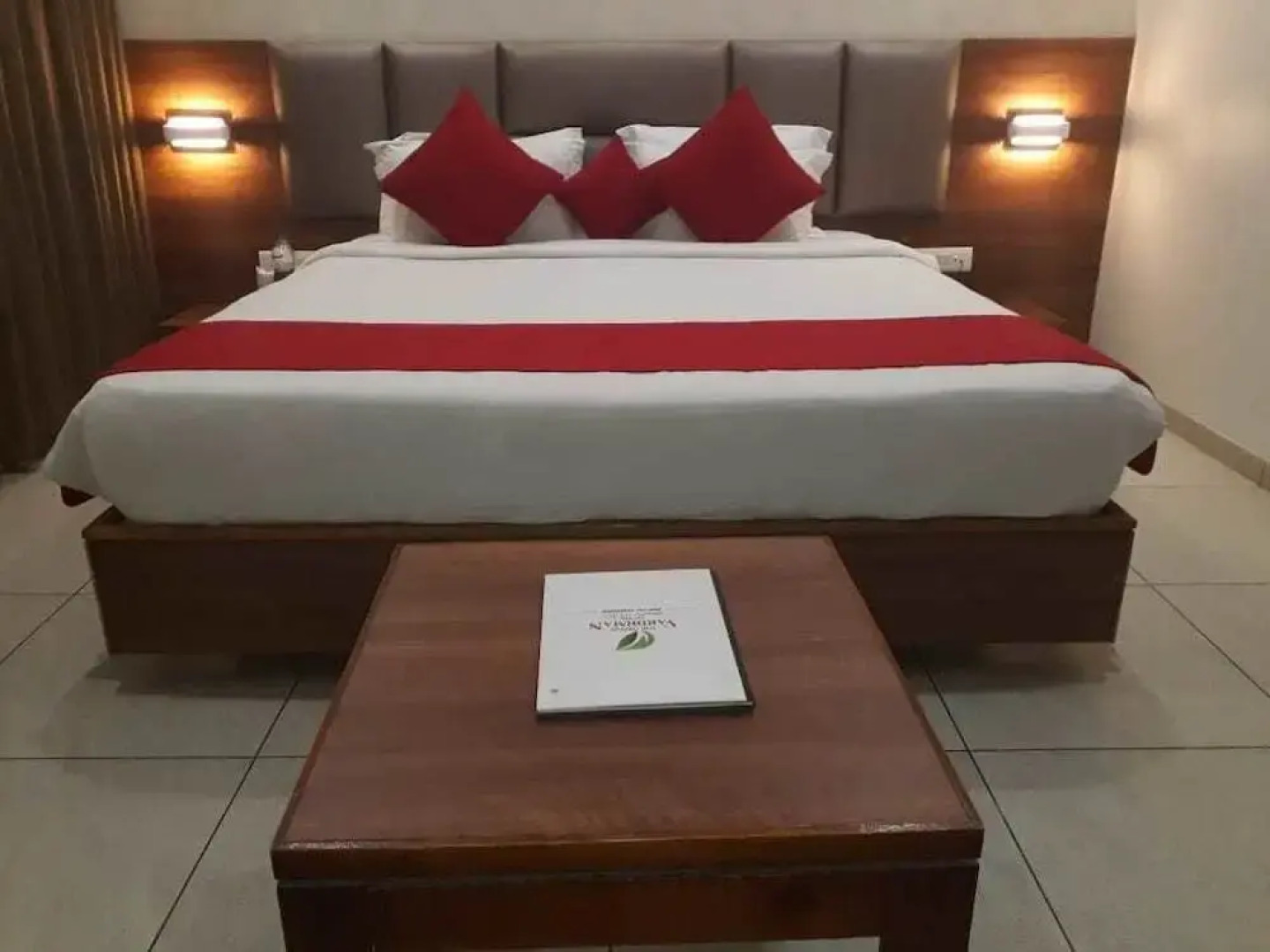 The Grand Vardhman Hotel