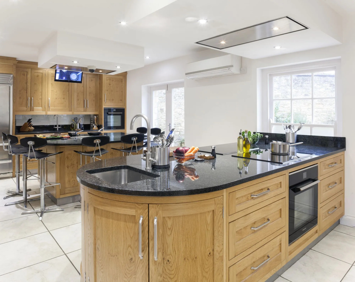 Lucknam Park, Emblems Collection