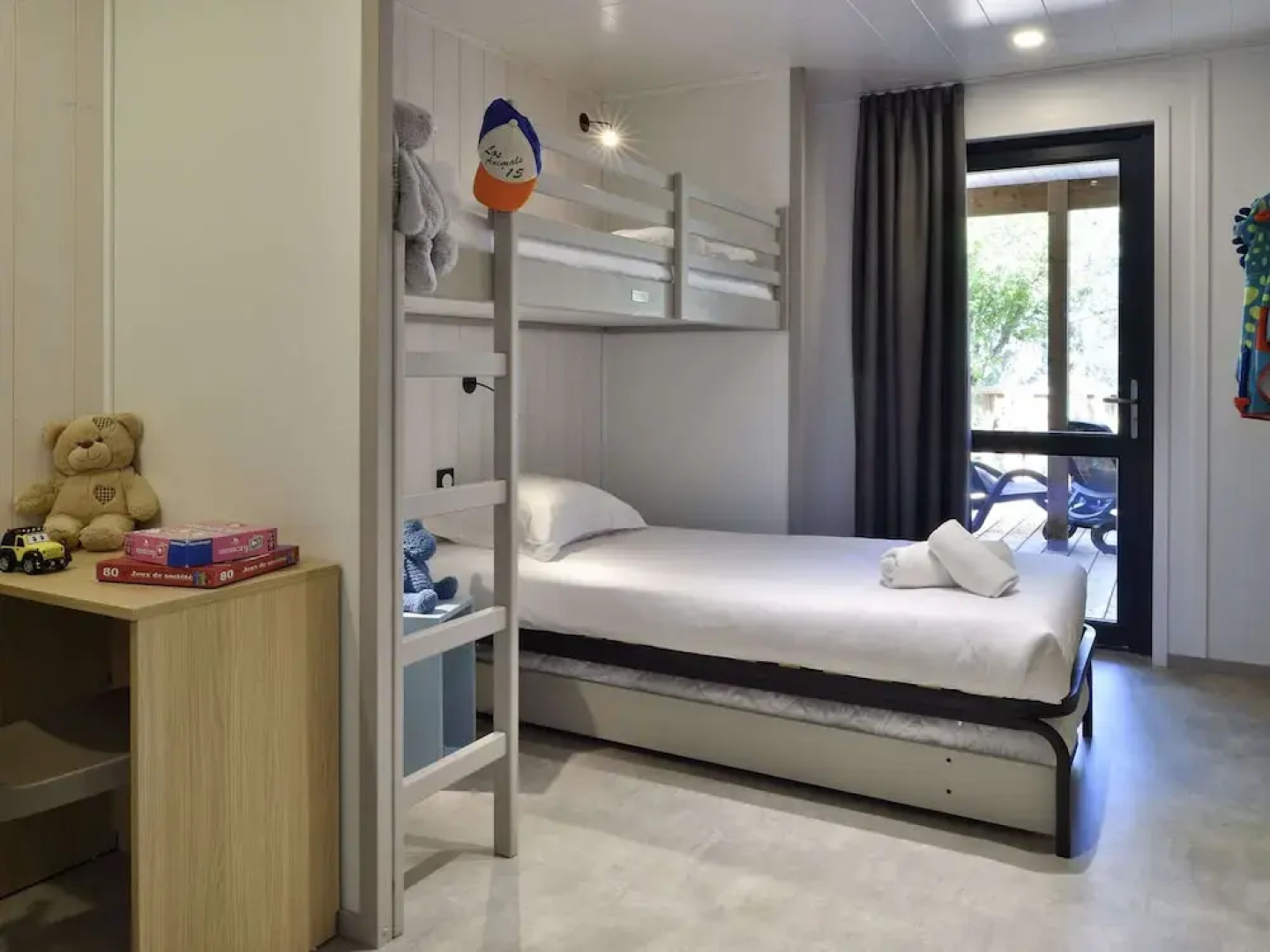 Chalet in Propriano Near Sandy Beaches