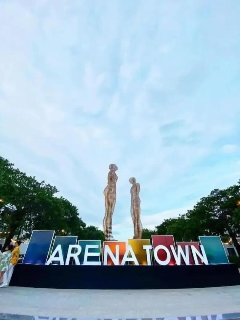 The Sea View Cam Ranh