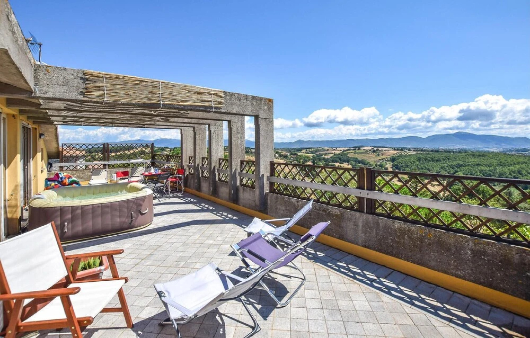 Stunning Apartment in Avigliano Umbro With Jacuzzi, Wifi and 2 Bedrooms