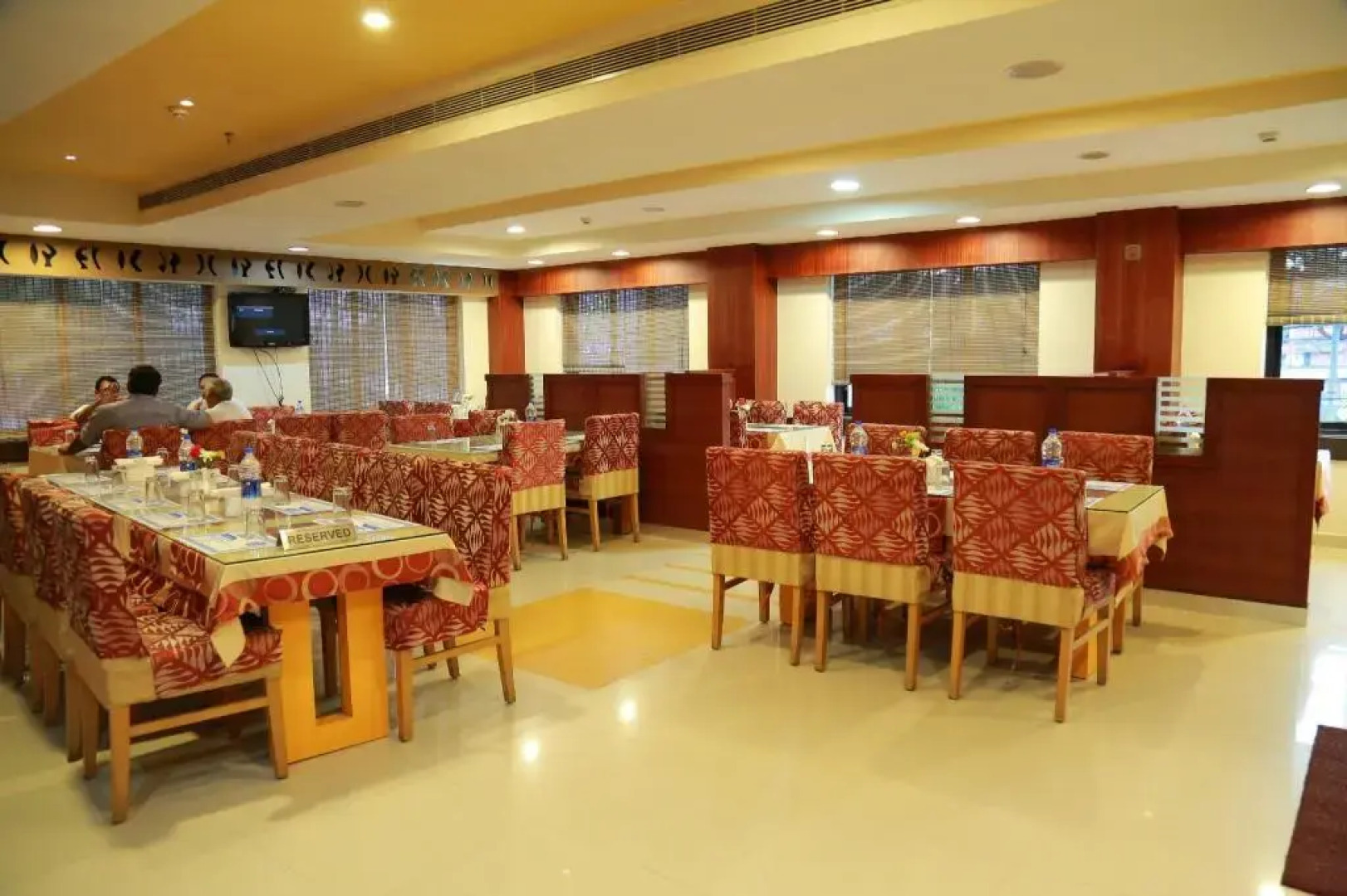 Hotel Kabani International