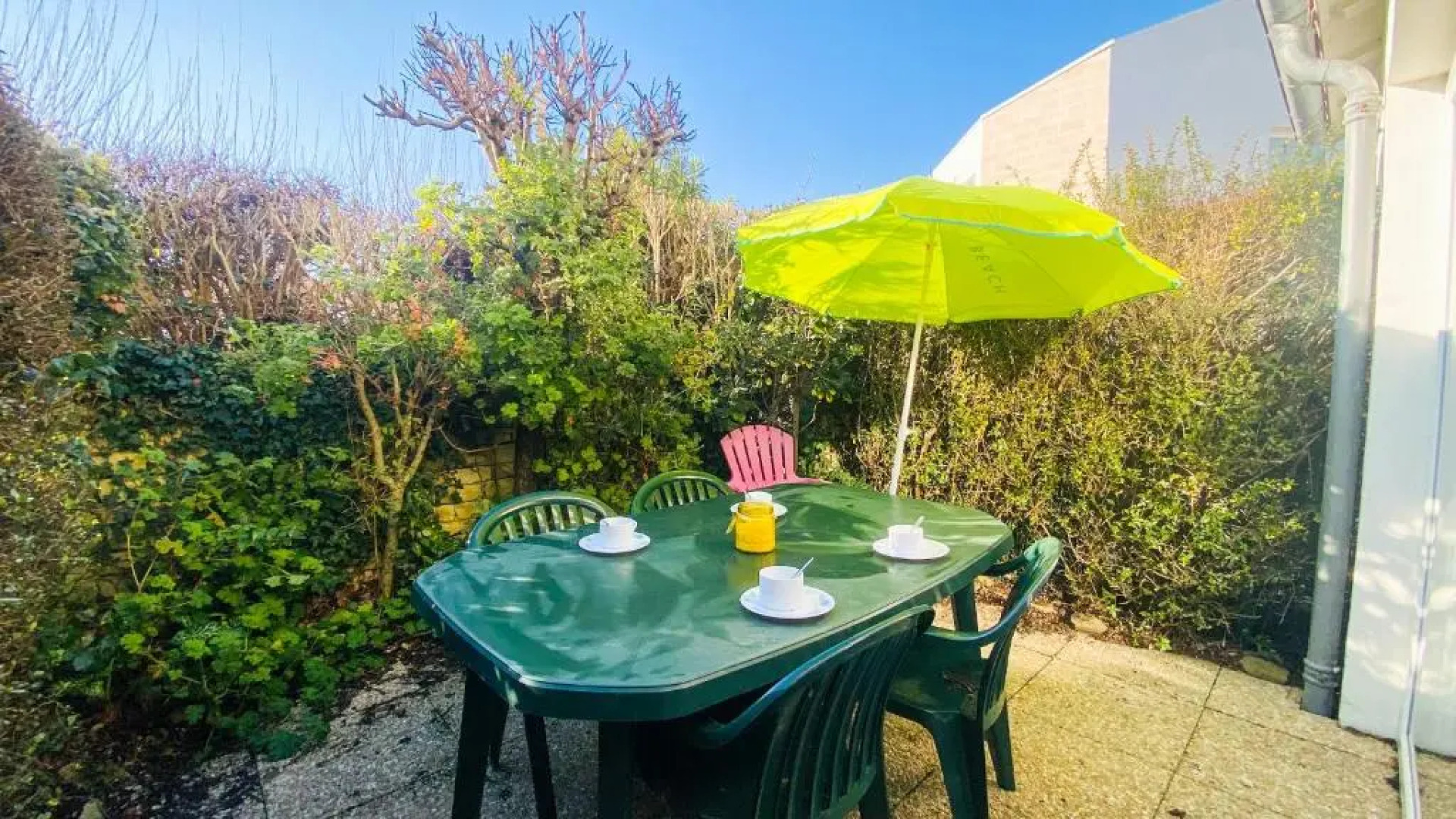 Appartement dans résidence avec piscine