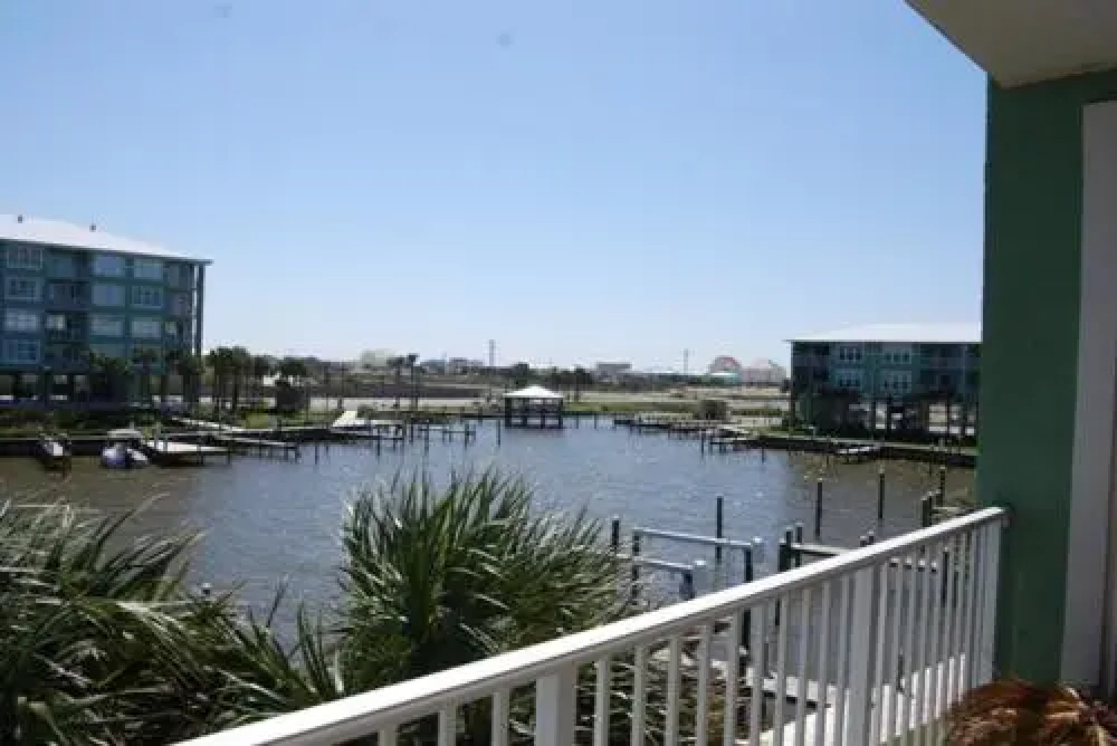 Navy Cove 2114 Condo