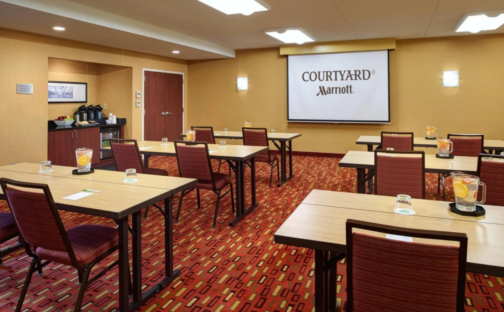 Courtyard by Marriott Detroit Livonia