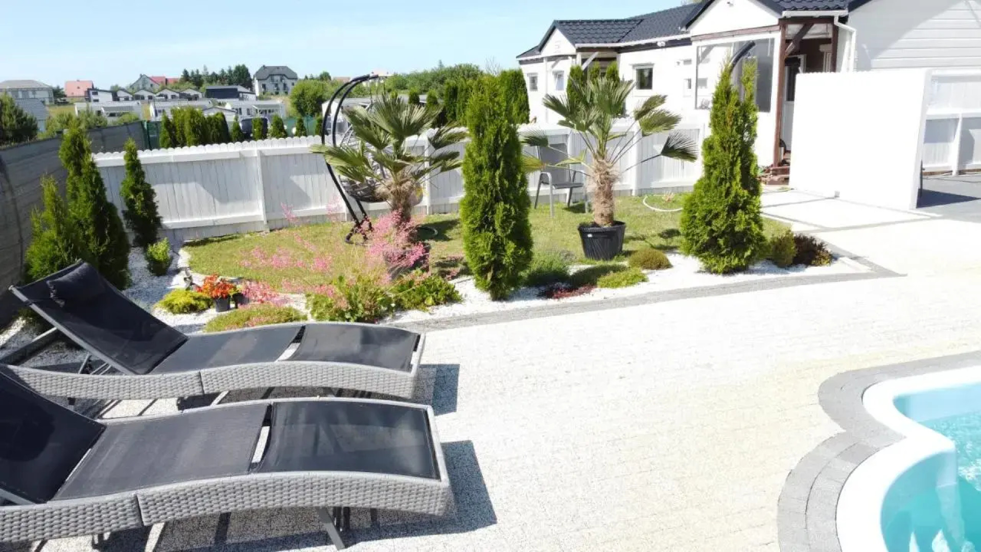 Domki Letniskowe MA-REST