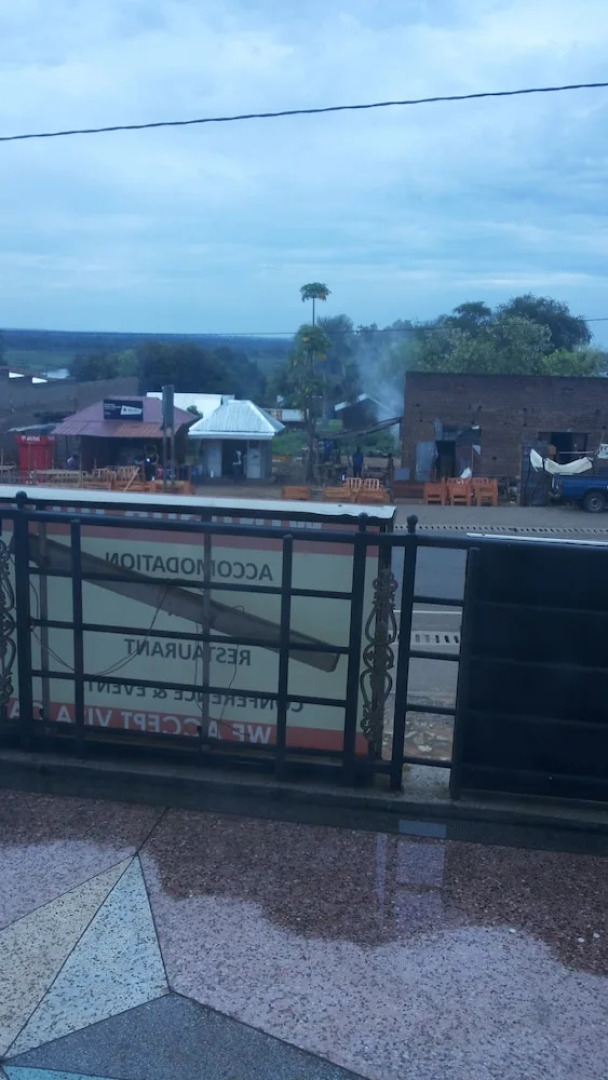 Windsor Hotel Pakwach