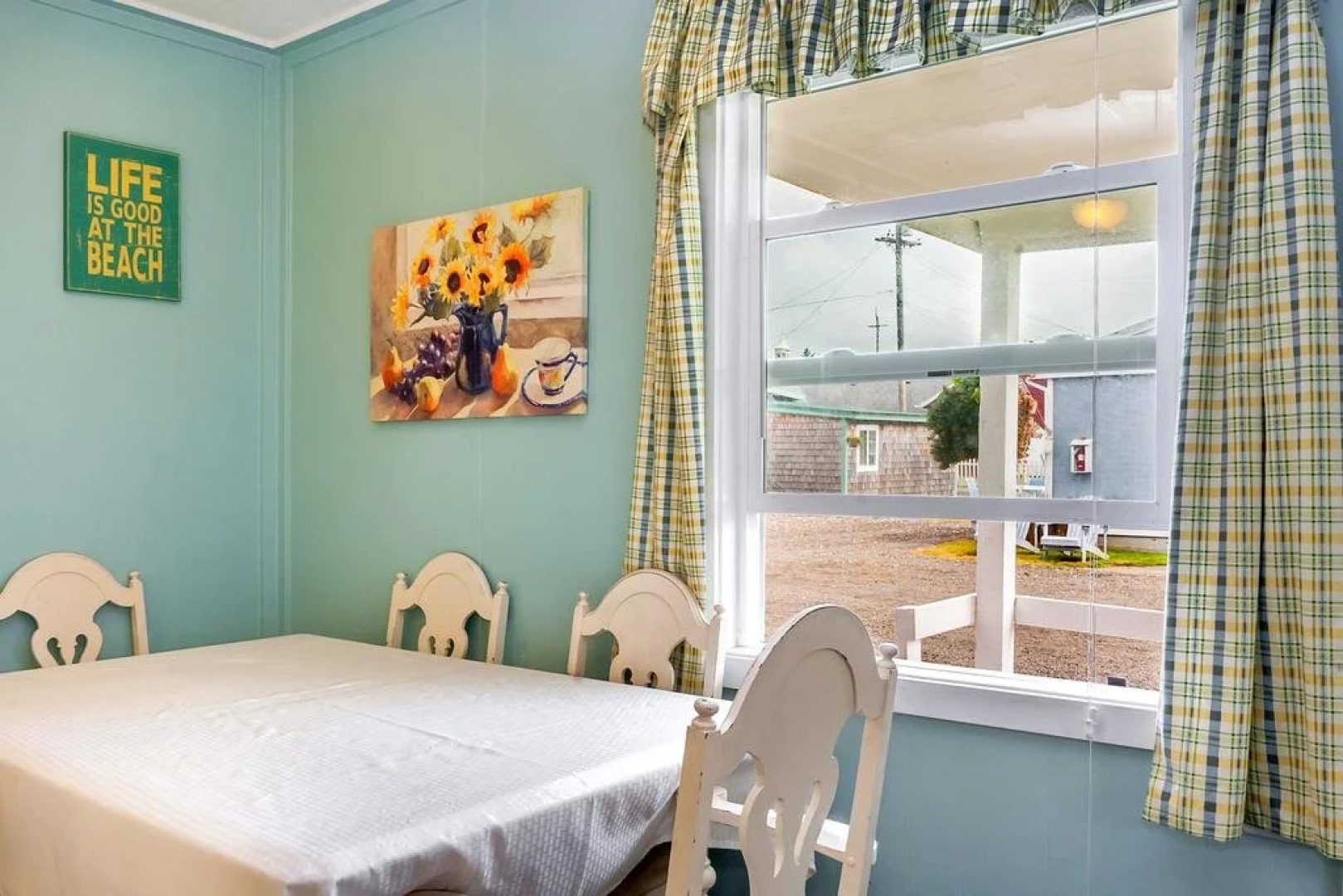 Ocean Spray Beach Resort