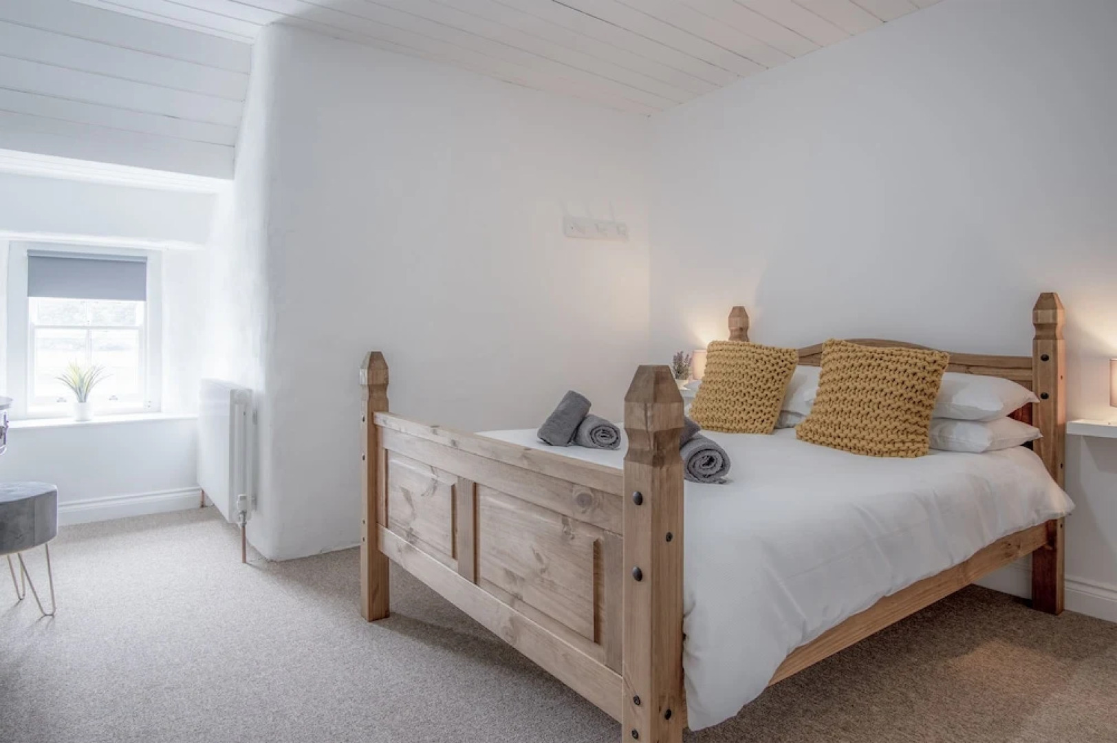 Brook Cottage - 2 Bedroom Cottage - Dale