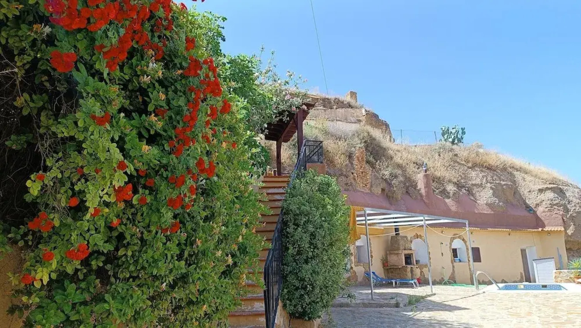 Serenity in Freila - Spacious 5 Bedroom House