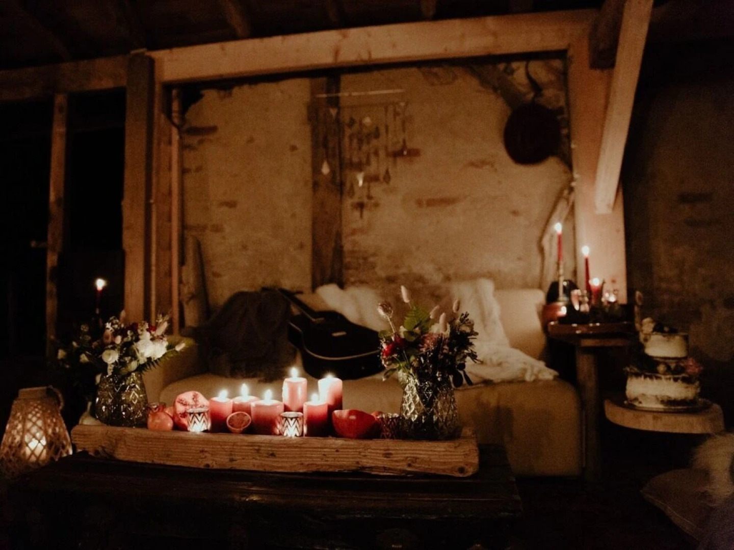 Coco Barn Wood Lodge