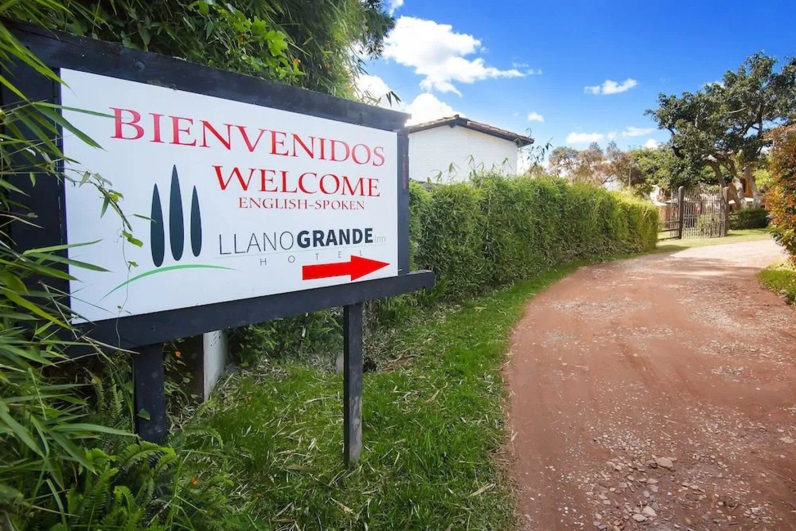 Ayenda Llanogrande Inn