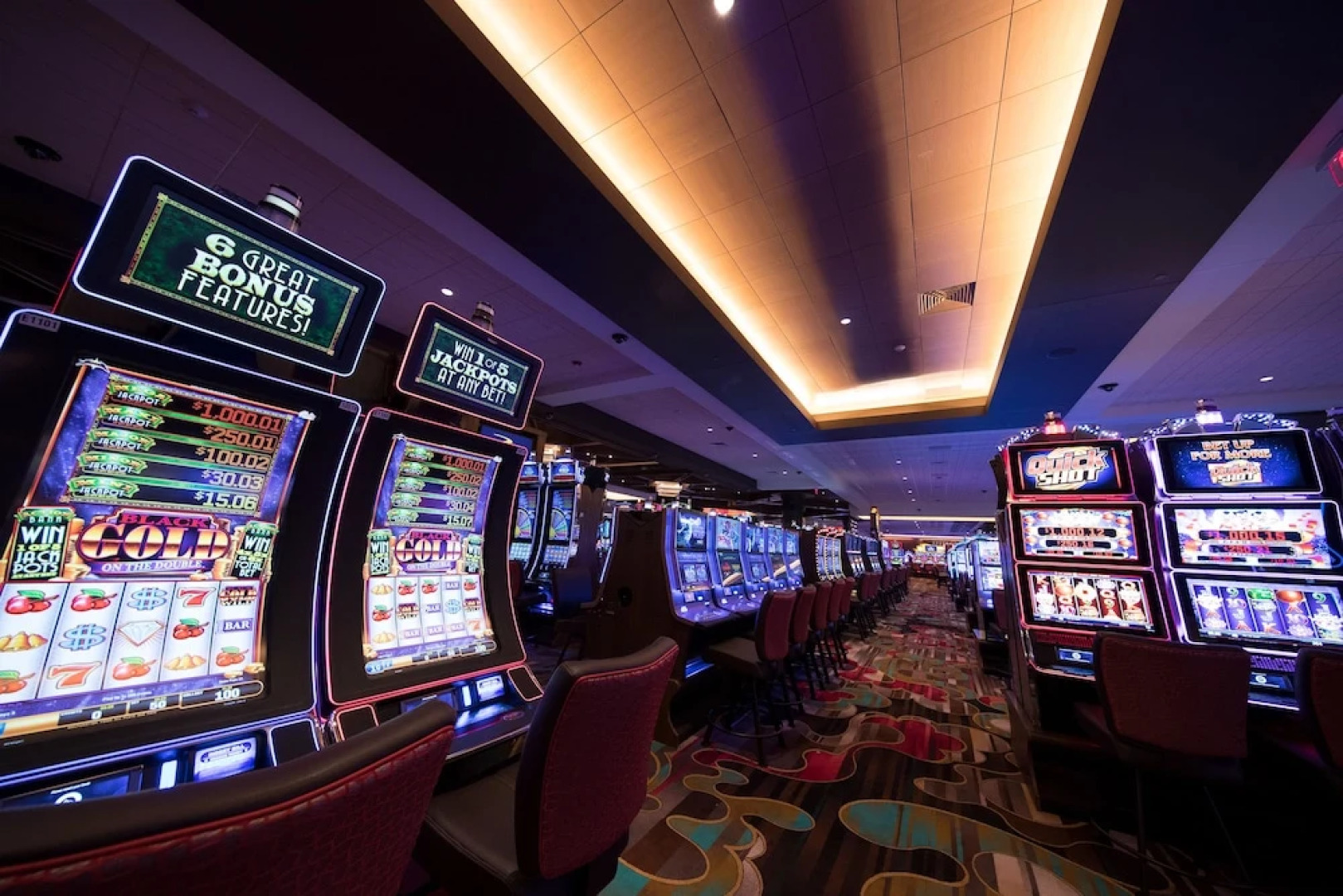 The Landing Hotel at Rivers Casino & Resort