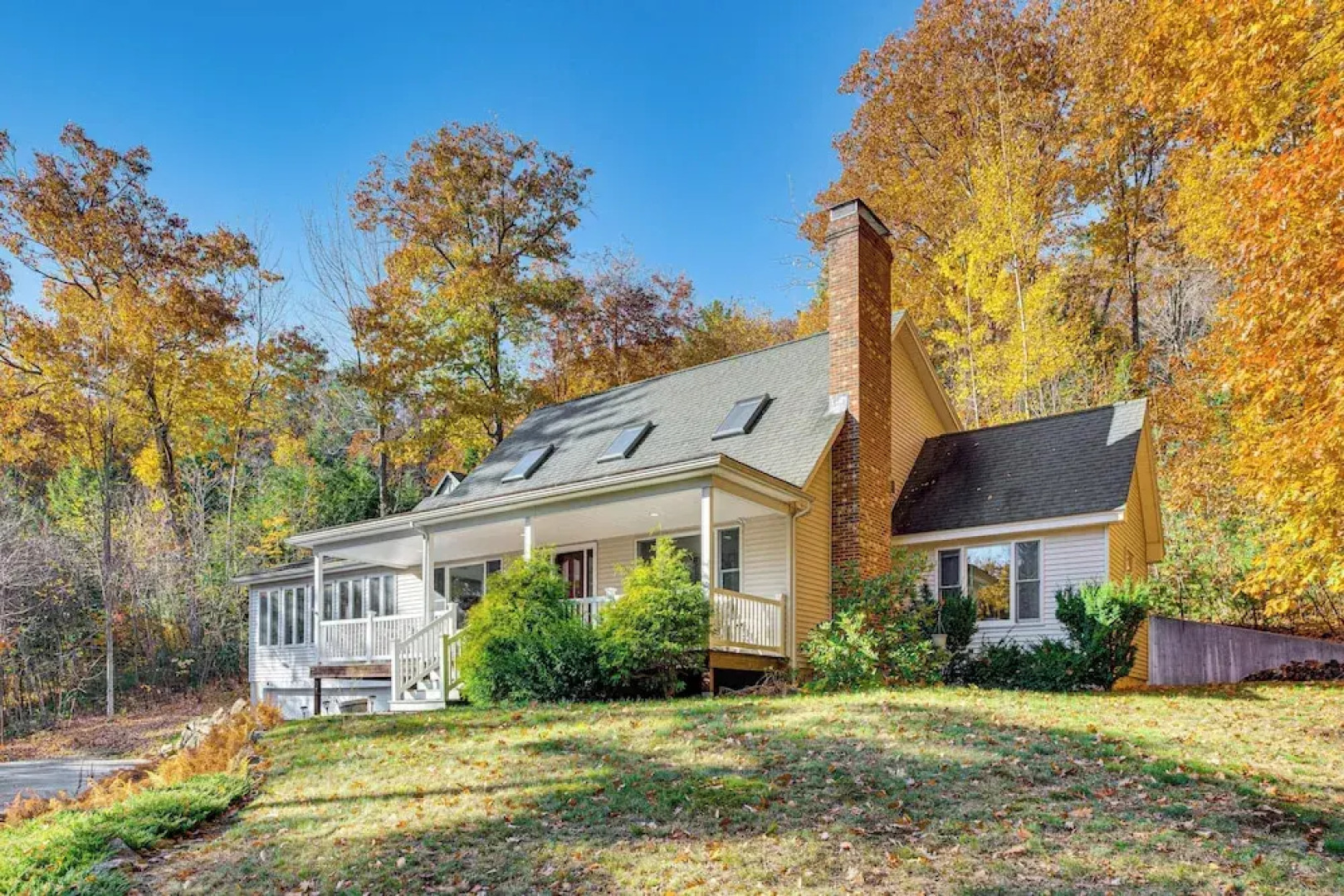 2 Mi to Winnipesaukee Shores: Gunstock Retreat