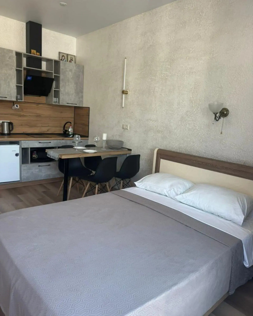 Море тут на улице Львовская