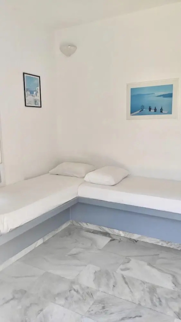 Country House Apartments