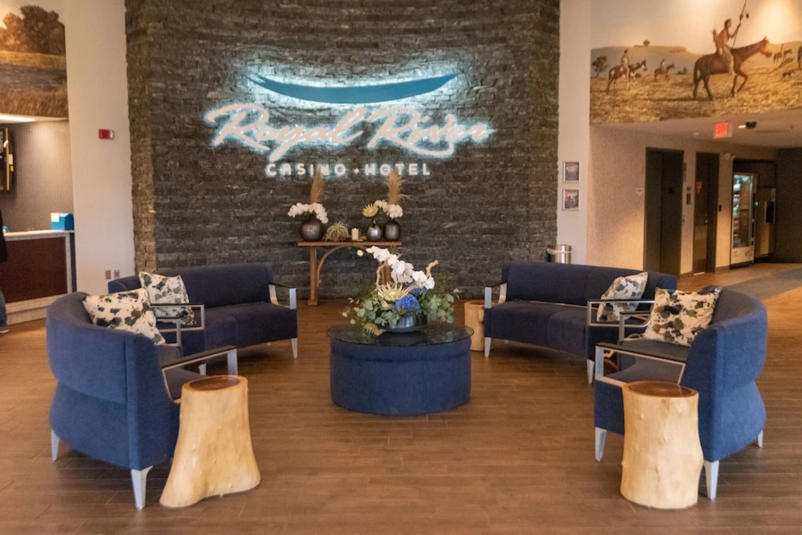 Royal River Casino and Hotel