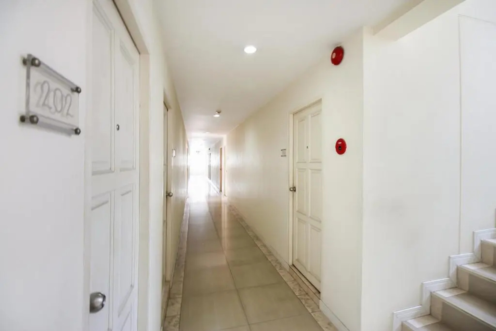 OYO 274 Meesook Residence