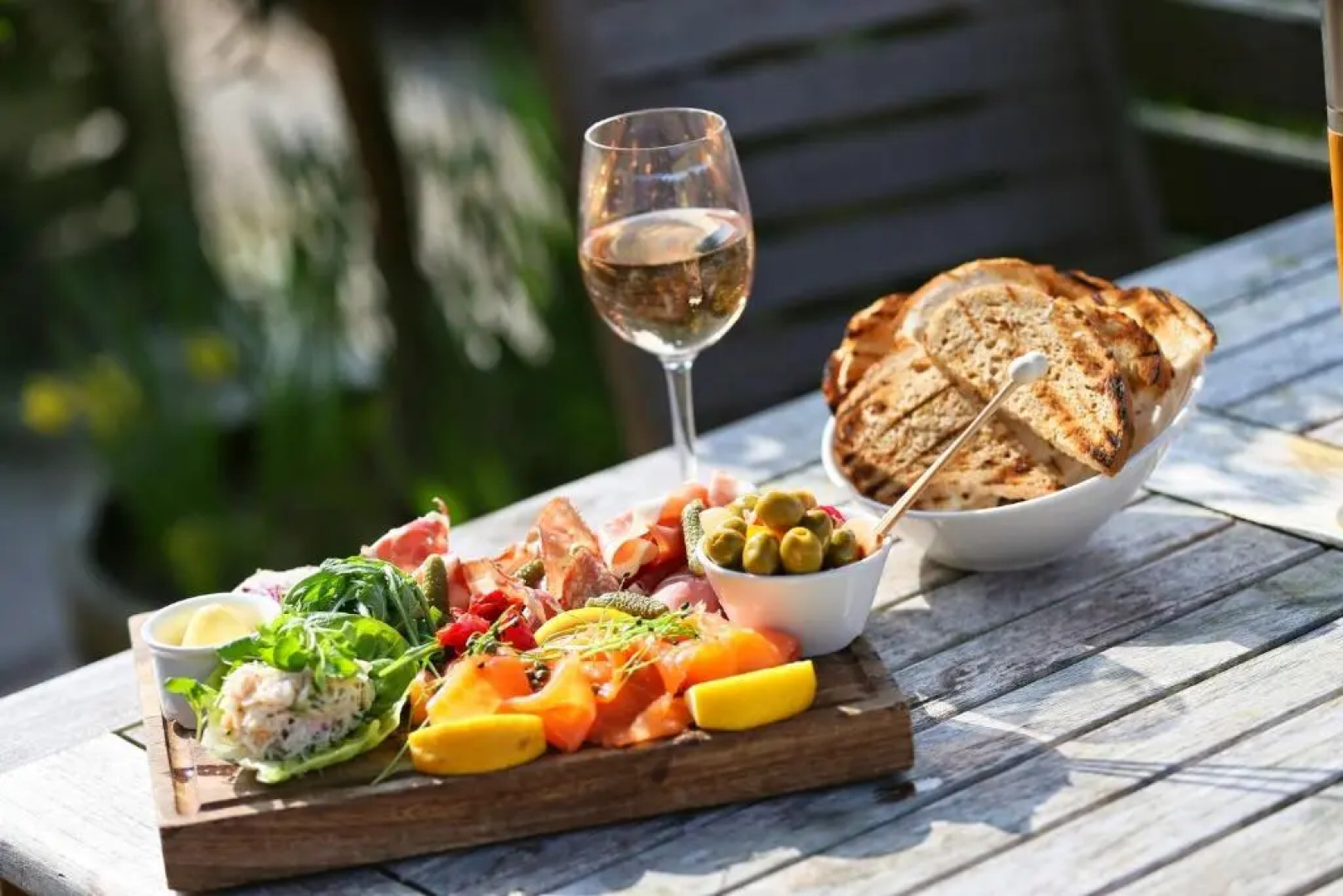 The Winning Post