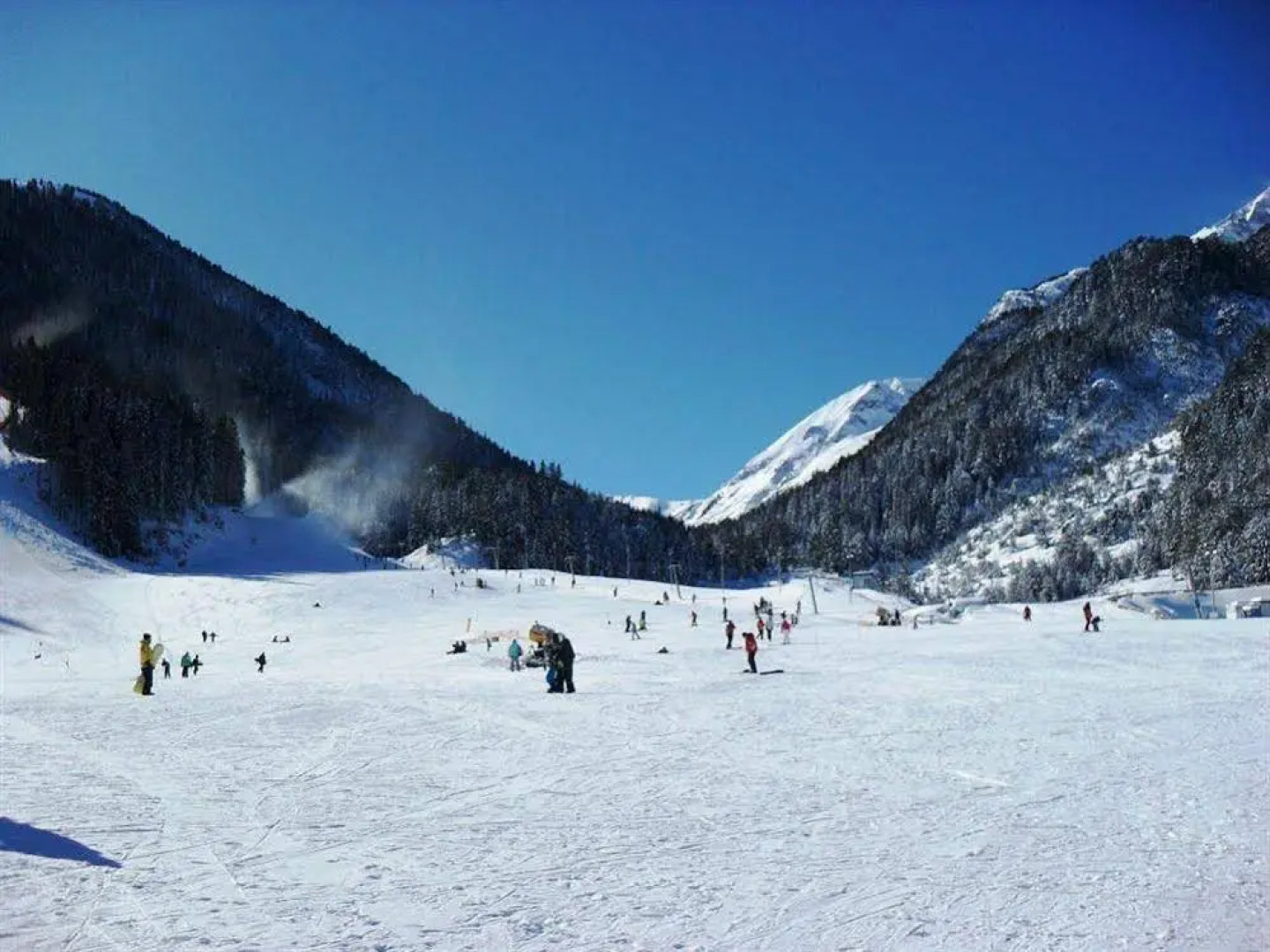 Aspen Golf, Ski and Spa Resort