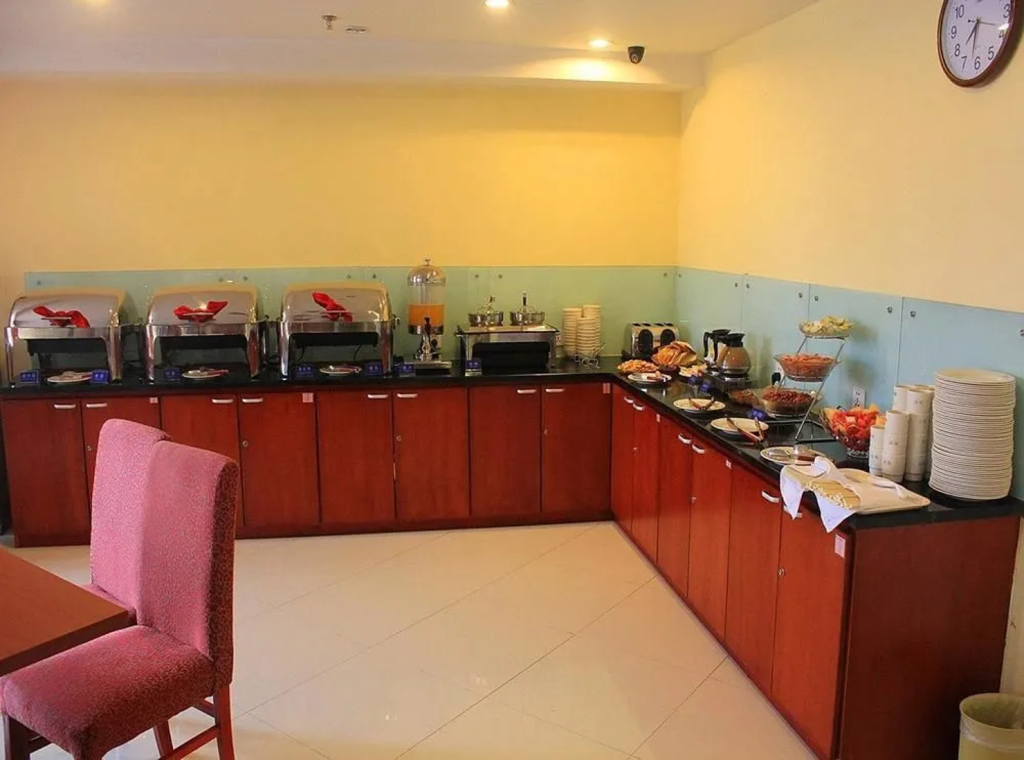 Hanting Express Anshan Railway Station Branch