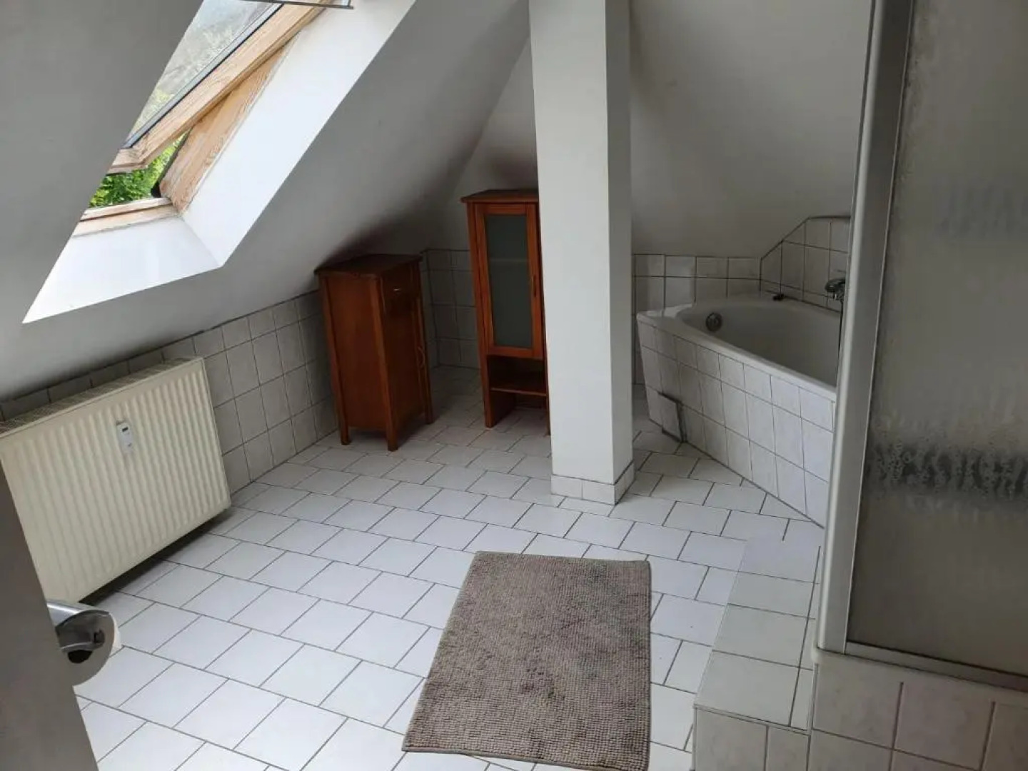 Attic Oelsnitz am Hegebach mit Netflix und Parkplatz Self Check-in