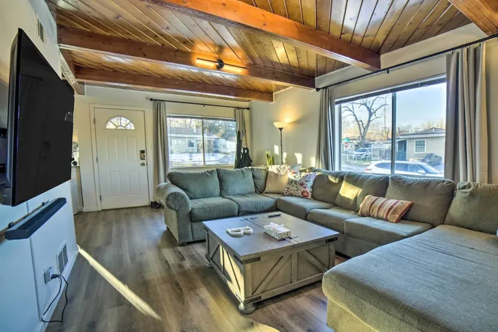 Gateway to Mt Rose Ski! Reno Home w/ Fireplace