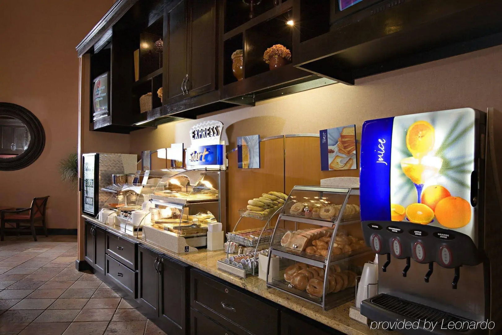 Holiday Inn Express Palm-Desert by IHG