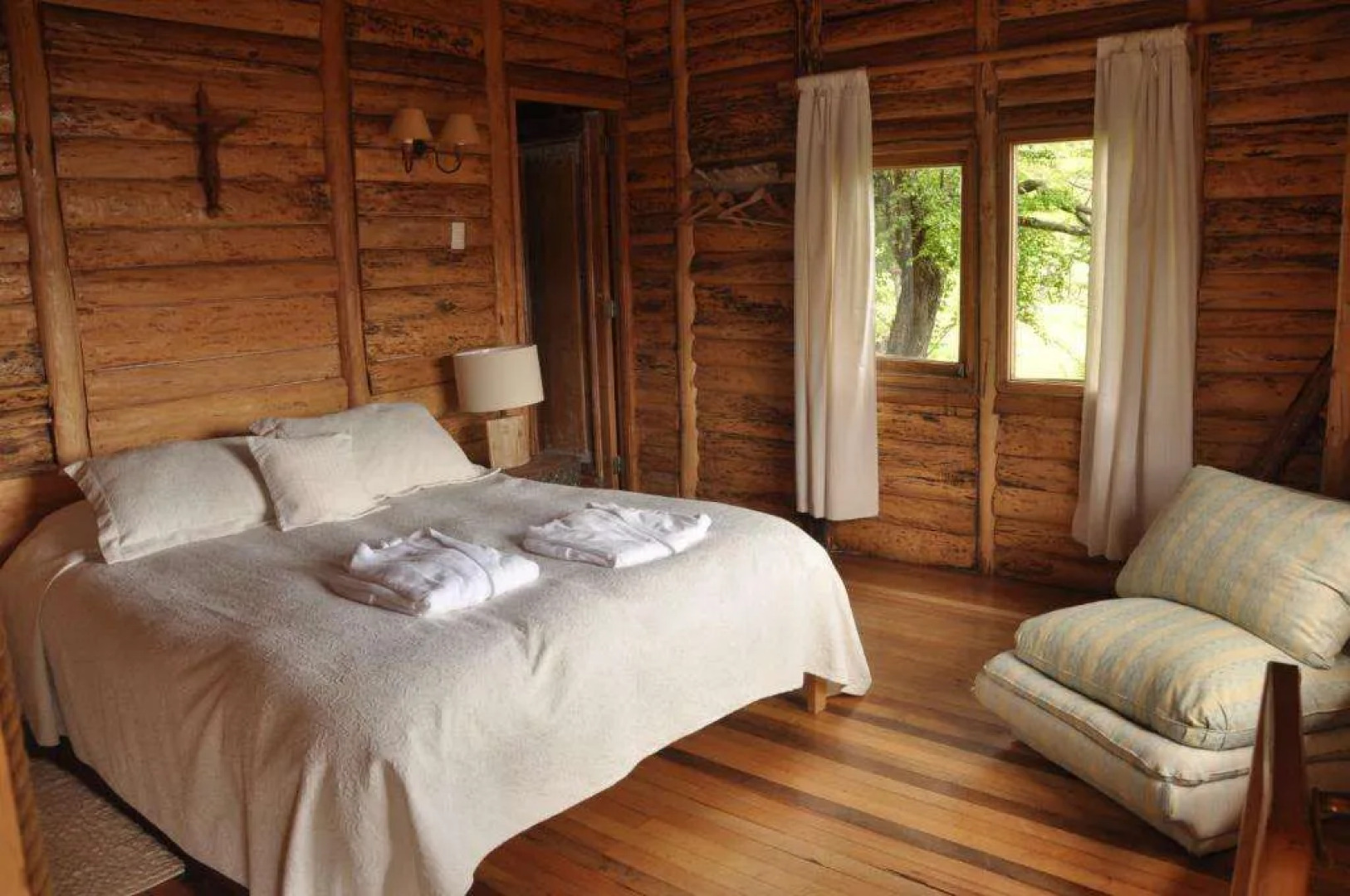 Mallin Colorado Ecolodge