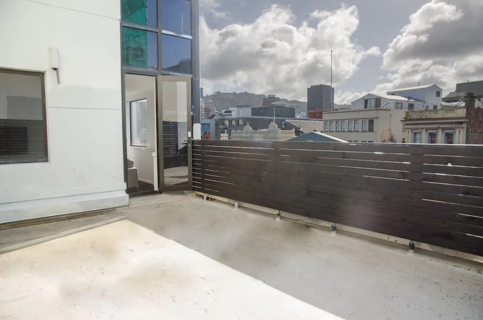 The Setup on Dixon - Apartments