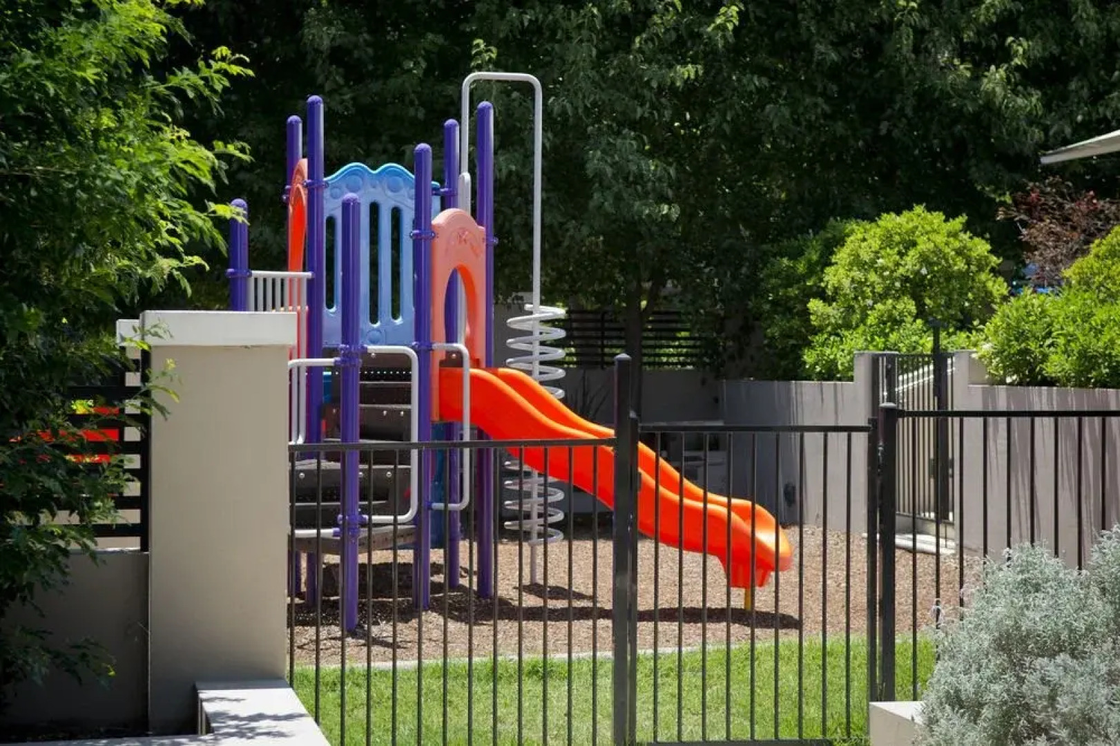 Roundabout Inn Gloucester