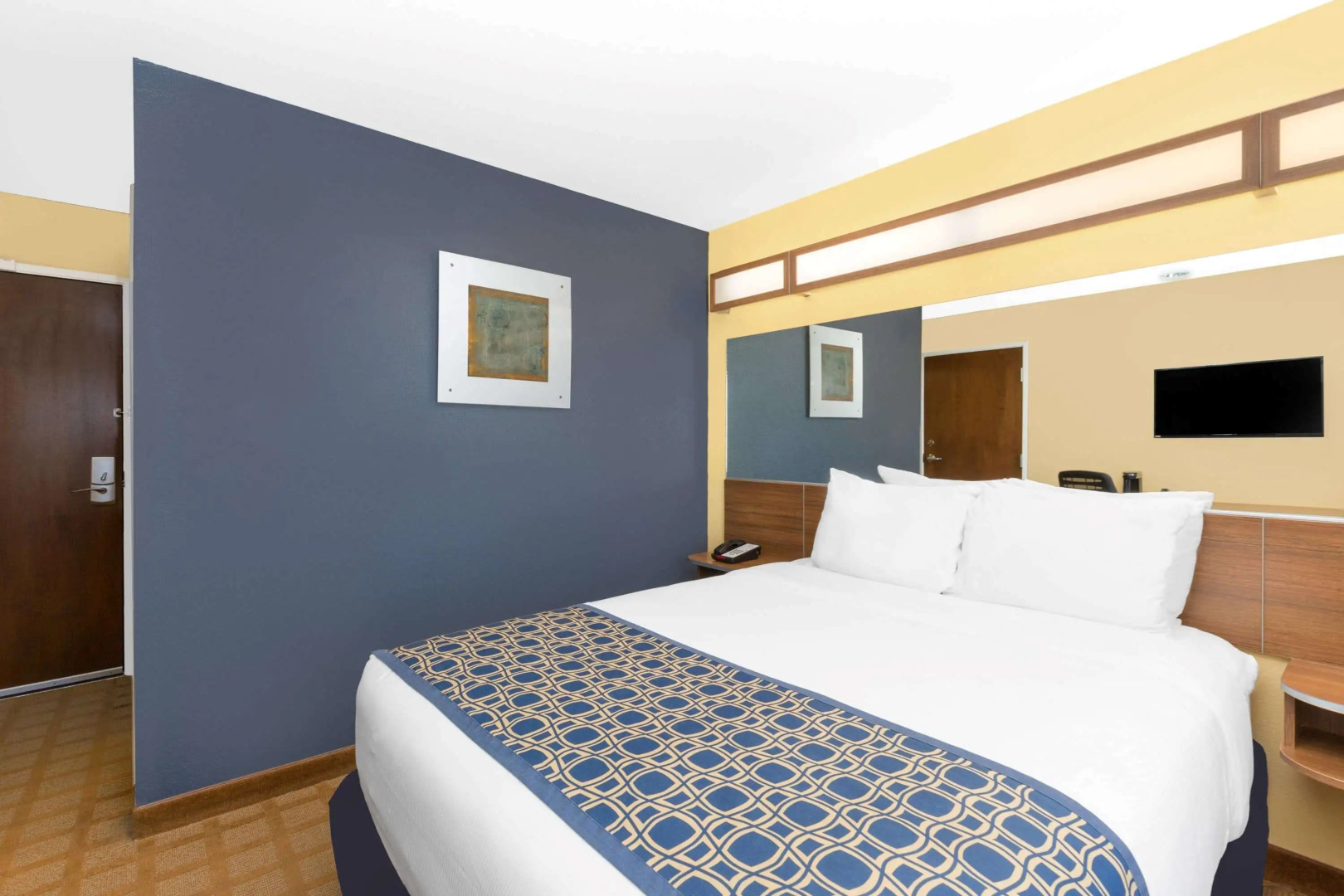 Microtel Inn & Suites by Wyndham Kearney
