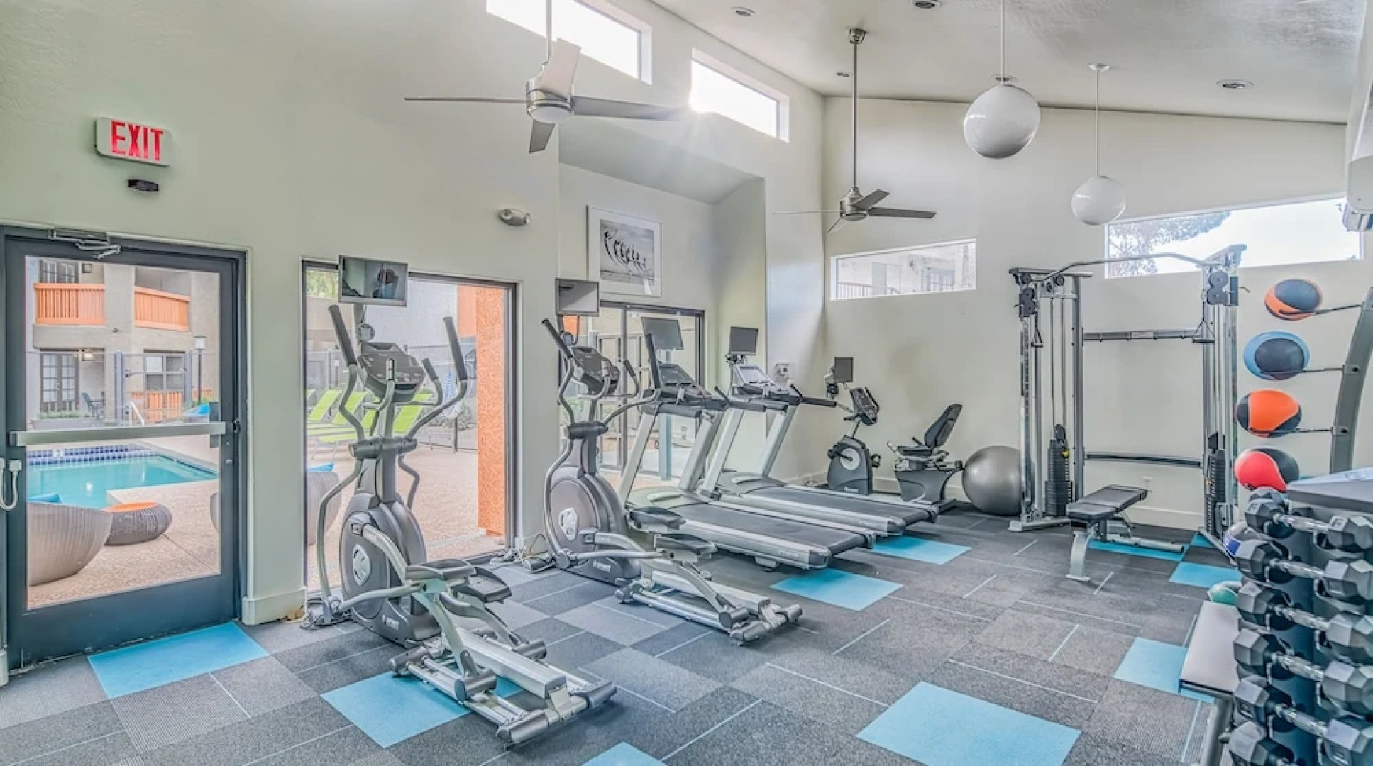 Cozy 2BR Heated Pool 219 by Wanderjaunt