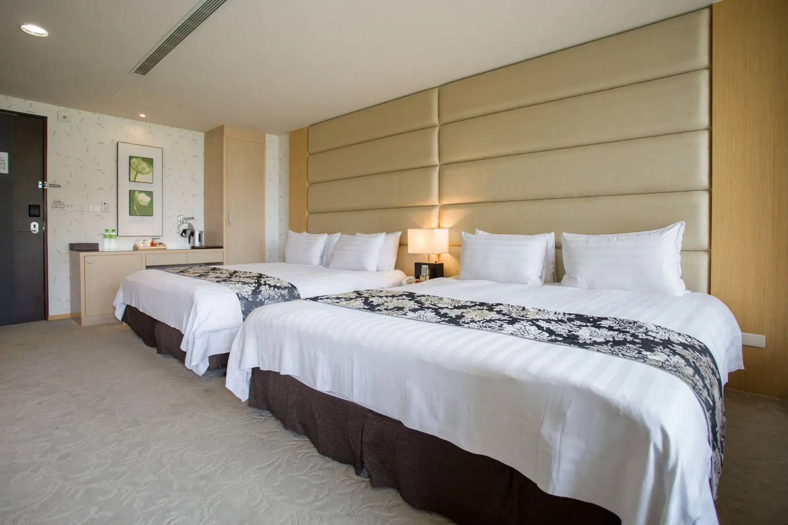 Tai Yi Red Maple Resort