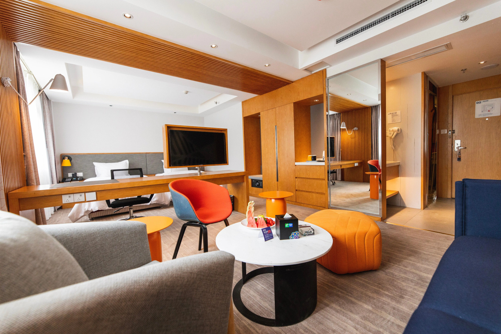 Holiday Inn Express Daocheng Yading