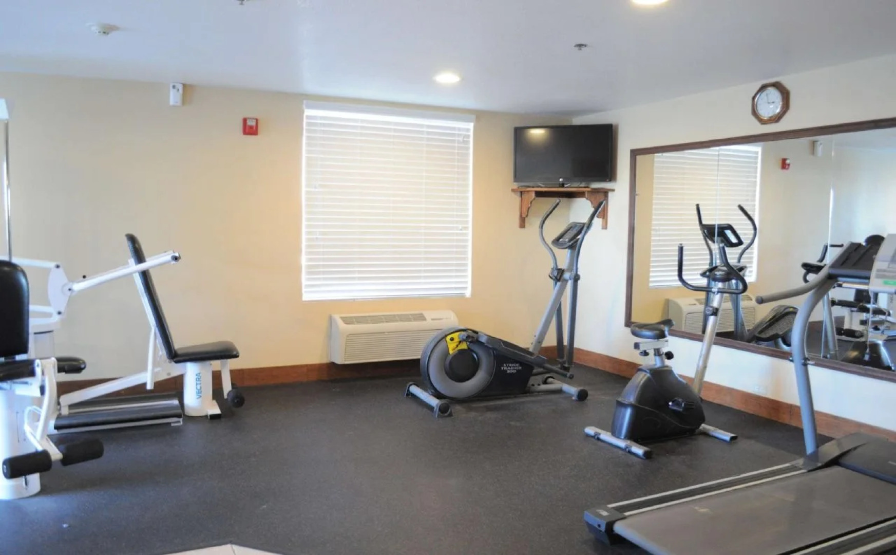 Best Western Plus John Jay Inn & Suites