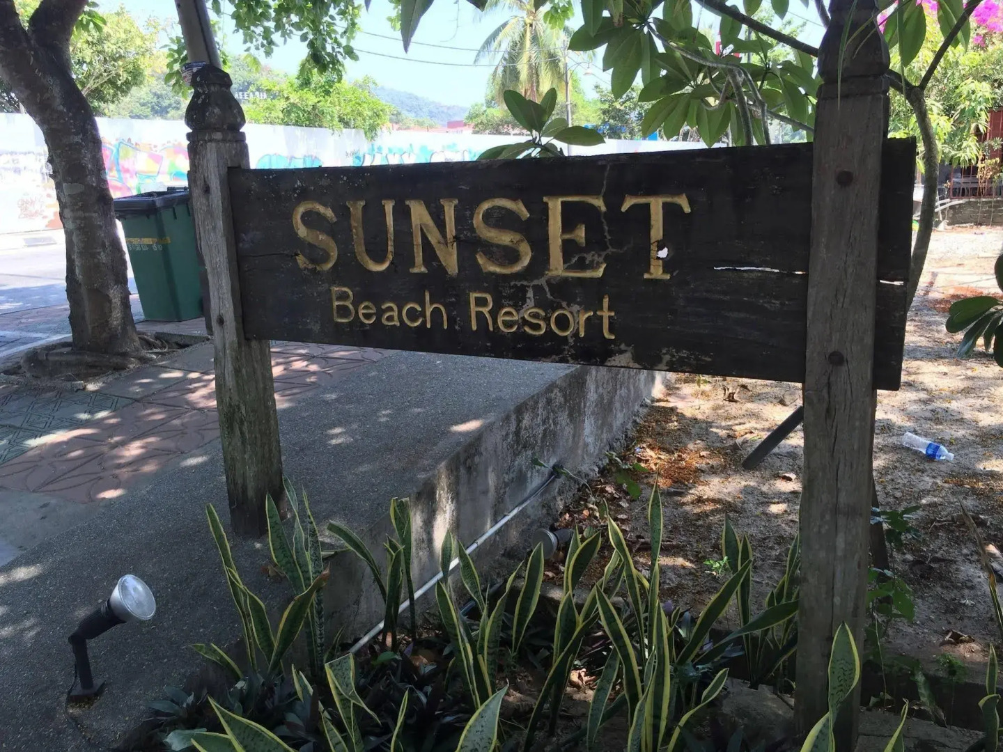Sunset Beach Resort