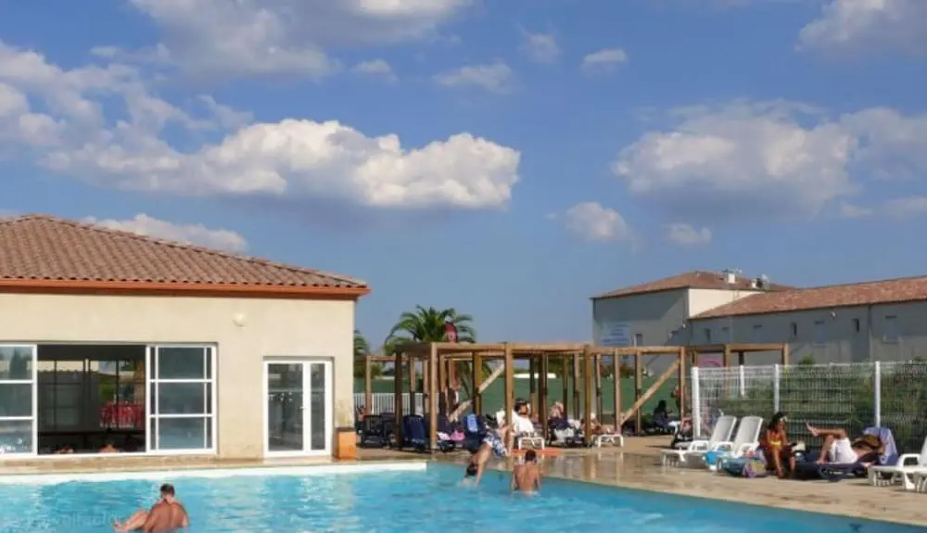 House With one Bedroom in Gallargues-le-montueux, With Pool Access, Furnished Terrace and Wifi - 20 km From the Beach