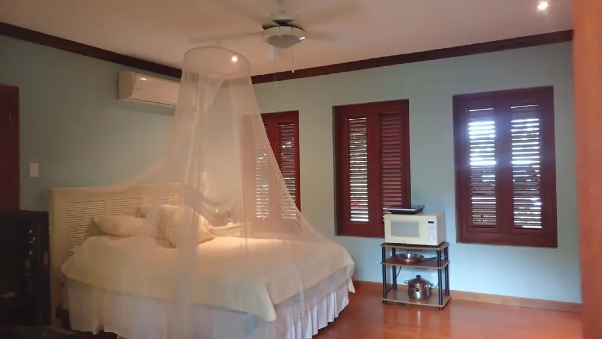 Reflections Guest House