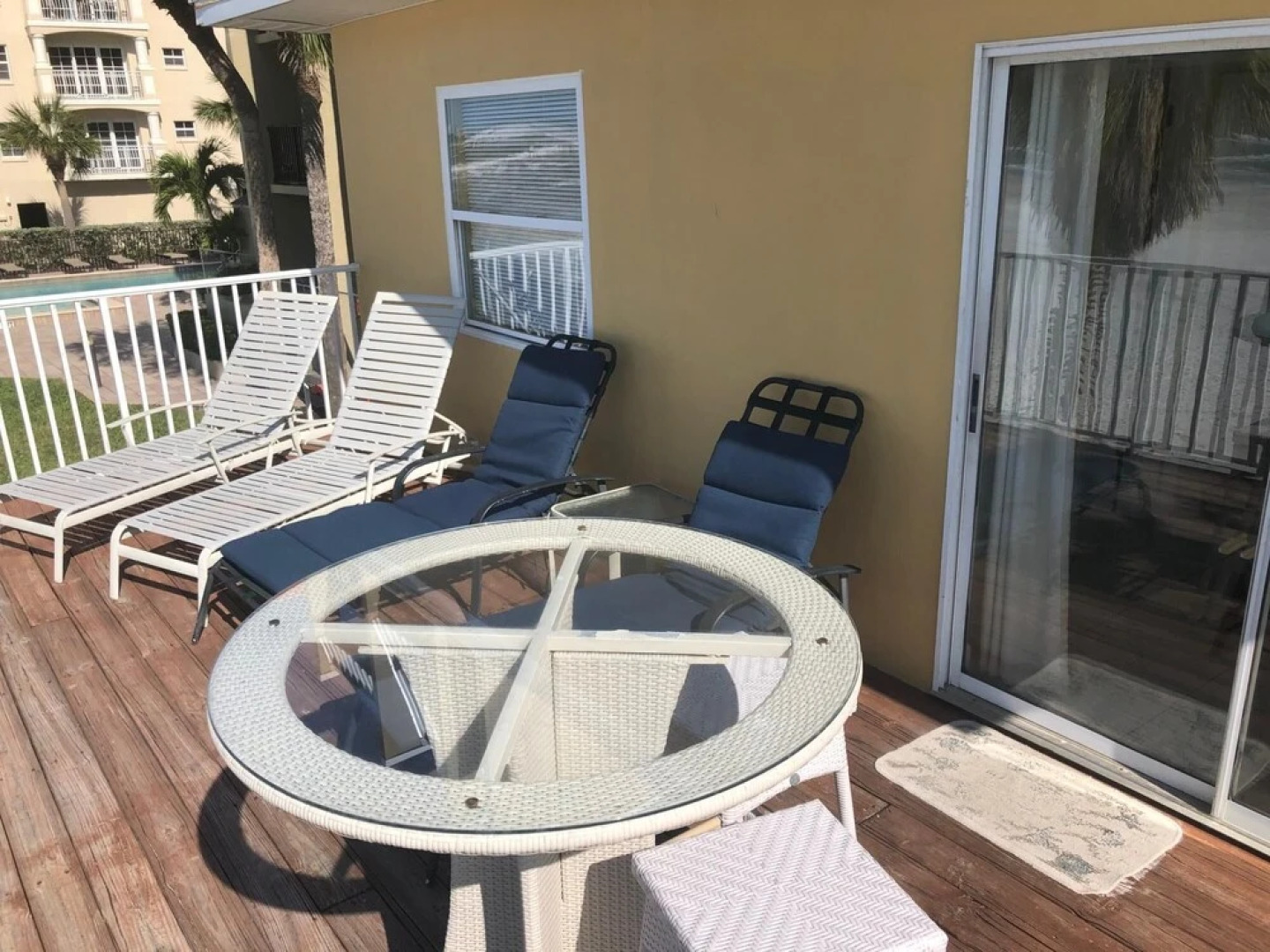 Misty Isles Redington Beachfront Suite 1