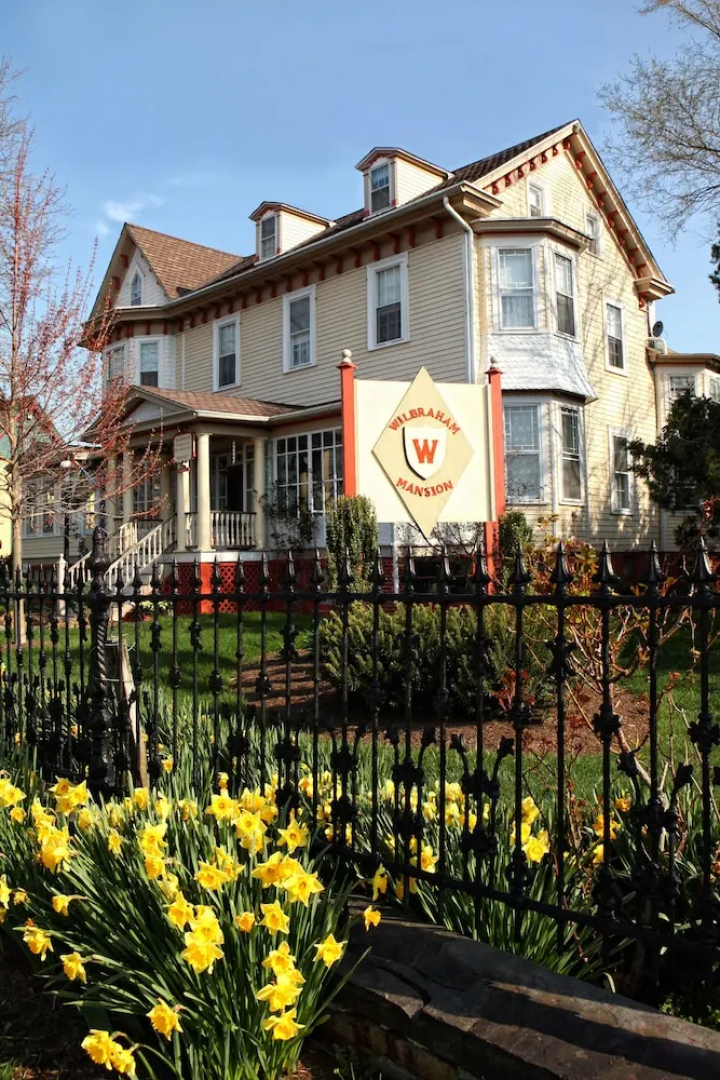 Wilbraham Mansion