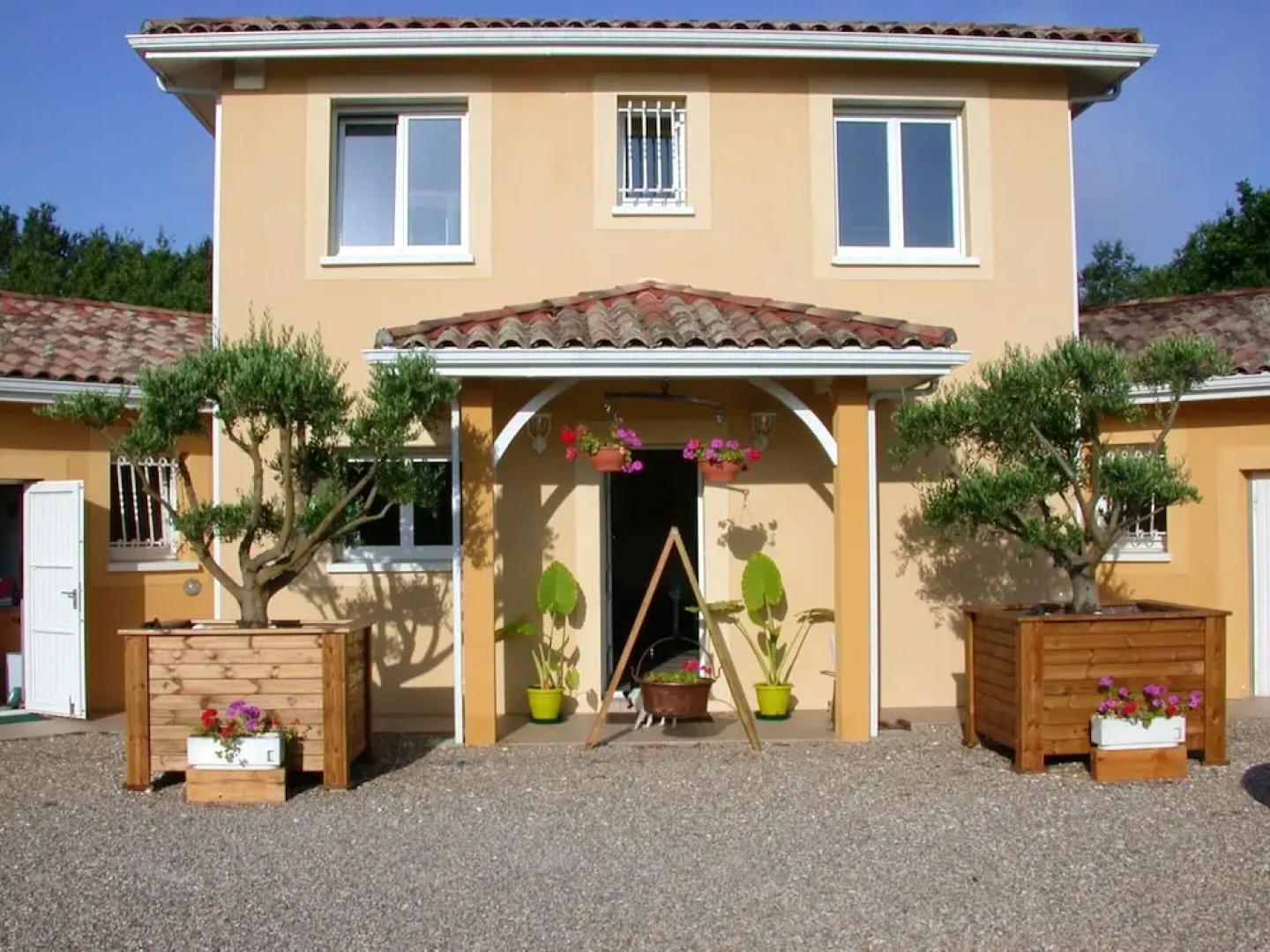 Villa With 3 Bedrooms in Sainte-maure-de-peyriac, With Private Pool, E