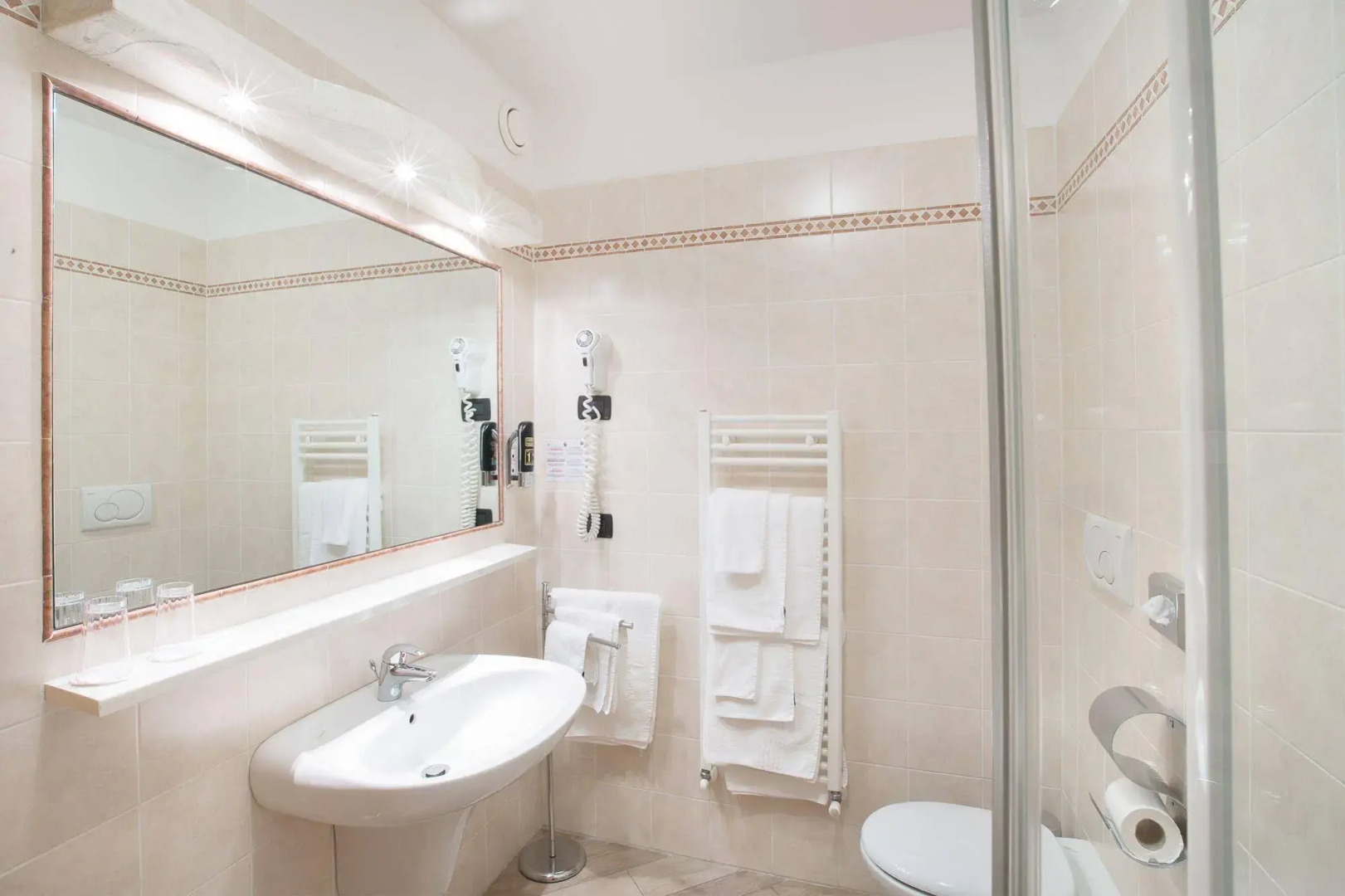 Hotel Ristorante Alla Nave