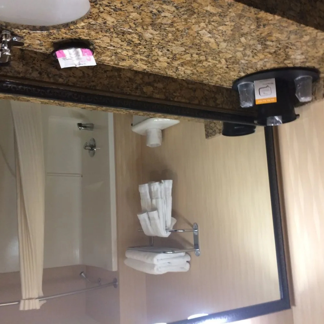 Midnight Rose & McGills Hotel & Casino